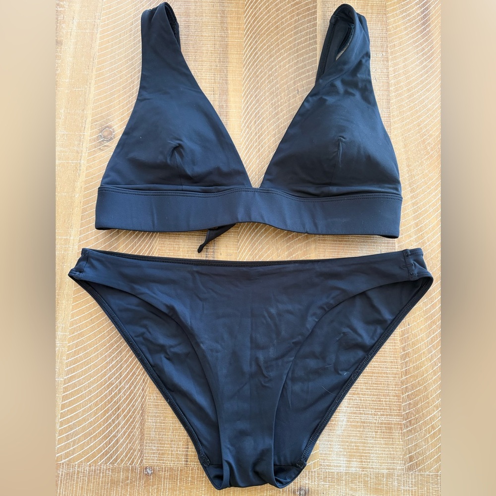 NWOT Everlane Women's The Triangle Bikini Set in Black Sz Medium